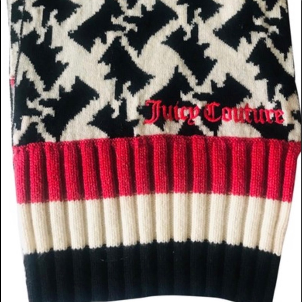 Juicy Couture
Black White. and Red Scarf/Wrap